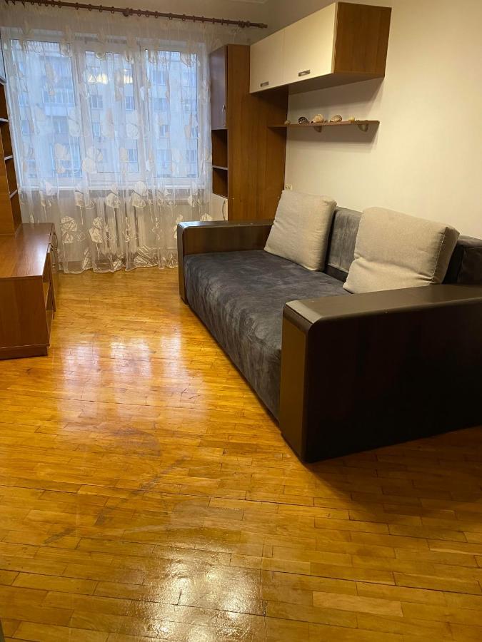 Apartment Next To Metro Station Pechersk Kiev Eksteriør bilde