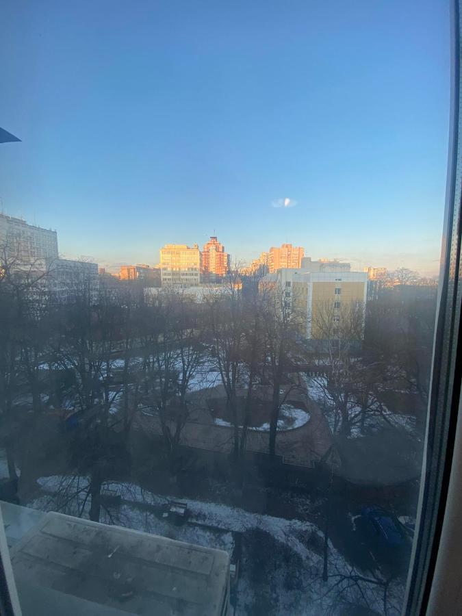 Apartment Next To Metro Station Pechersk Kiev Eksteriør bilde